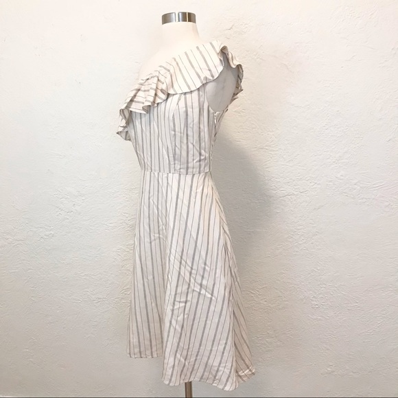 Ann Taylor One Shoulder Dress Cream Black Striped 4 - Picture 6 of 9